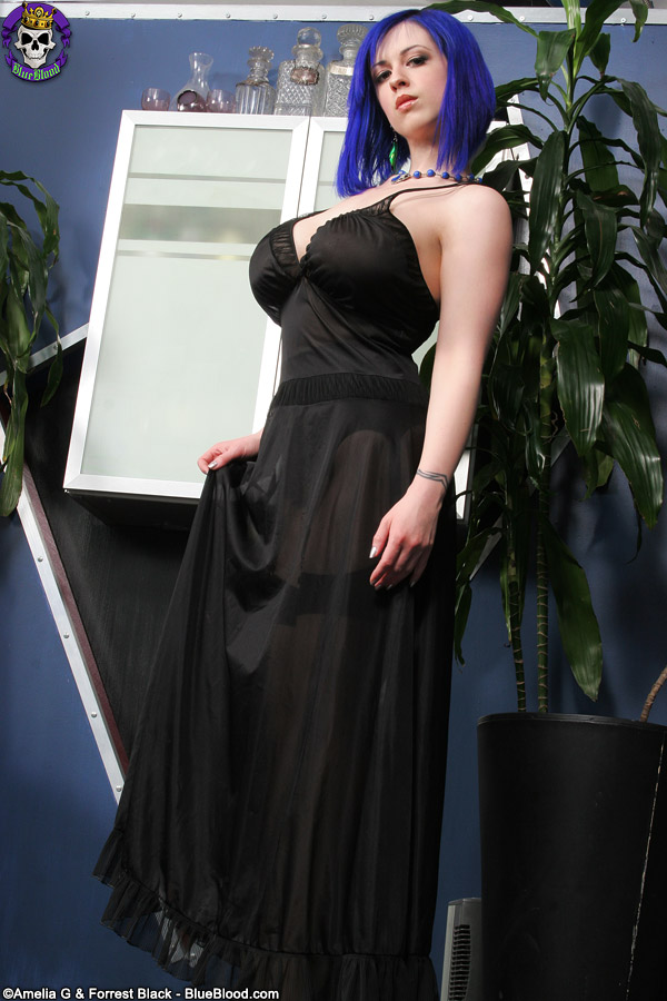 Larkin Love on Blue Blood VIP Amelia G