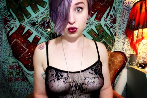 eidyia purple hair cam