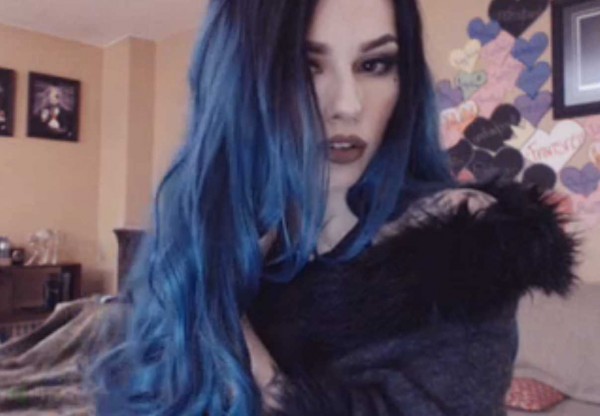vera-baby-blue-hair-black-sweater