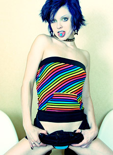 Sara X